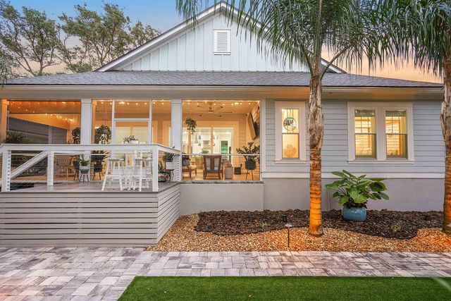 212 Ridgeway Rd, St Augustine, FL 32080