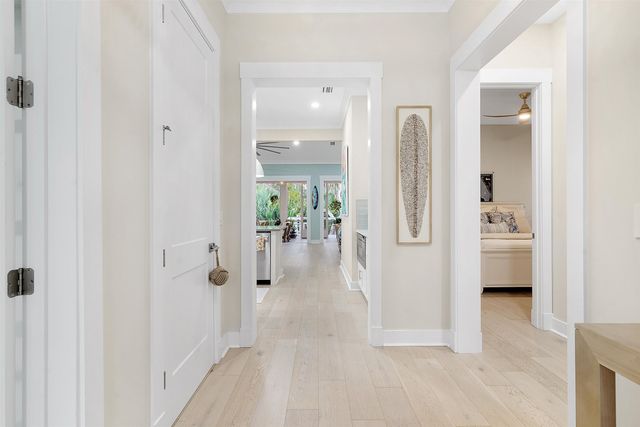 212 Ridgeway Rd, St Augustine, FL 32080