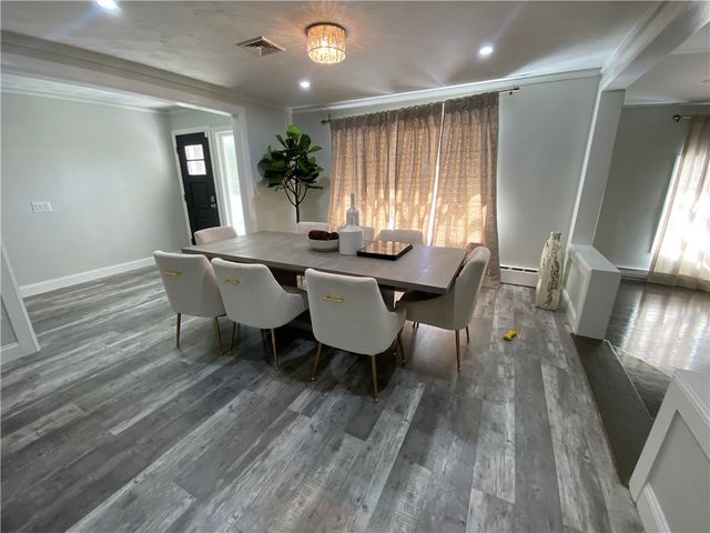 109 Cobble Hill Road, Lincoln, RI 02865