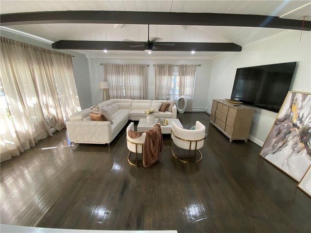 109 Cobble Hill Road, Lincoln, RI 02865