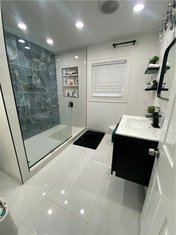 109 Cobble Hill Road, Lincoln, RI 02865