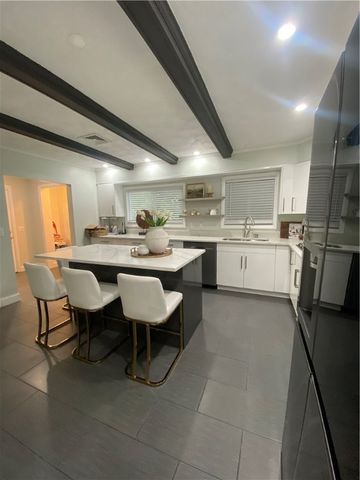 109 Cobble Hill Road, Lincoln, RI 02865