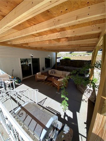 109 Cobble Hill Road, Lincoln, RI 02865