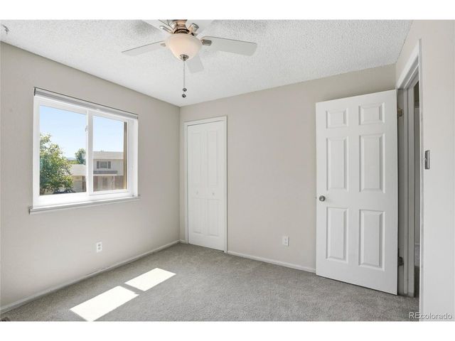 6740 Devinney St, Arvada, CO 80004