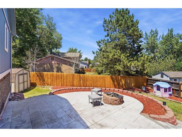 6740 Devinney St, Arvada, CO 80004