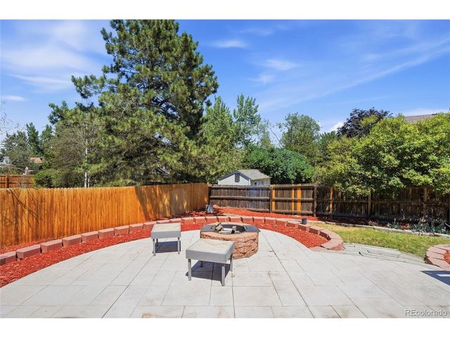 6740 Devinney St, Arvada, CO 80004