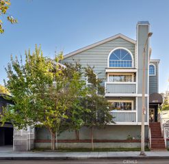 4211 Arch Drive 103, Studio City, CA 91604