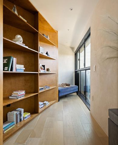 2302 E 11th ST, Austin, TX 78702