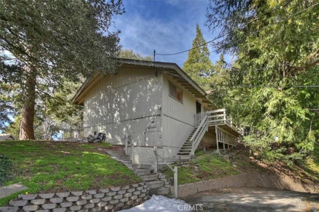 370 Weisshorn, Crestline, CA 92325