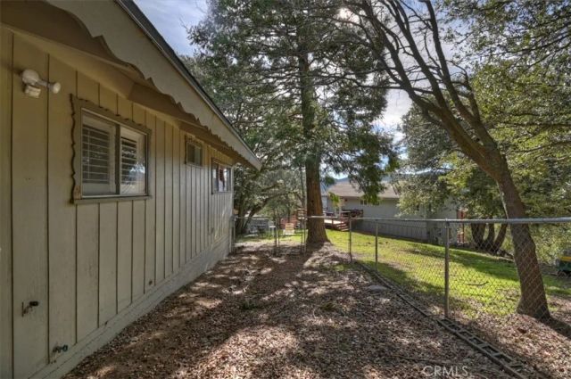 370 Weisshorn, Crestline, CA 92325