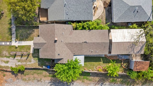 1214 W Summit Ave, San Antonio, TX 78201