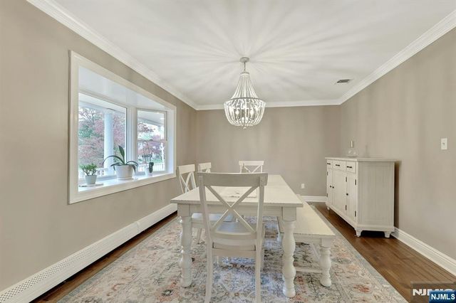 81 Chestnut Street, Allendale, NJ 07401