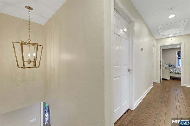 81 Chestnut Street, Allendale, NJ 07401