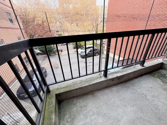 140-40 34th Avenue 2a, Flushing, NY 11354