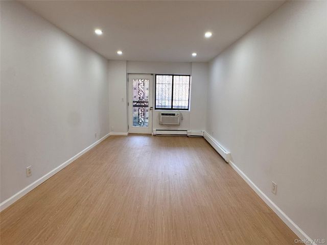 140-40 34th Avenue 2a, Flushing, NY 11354