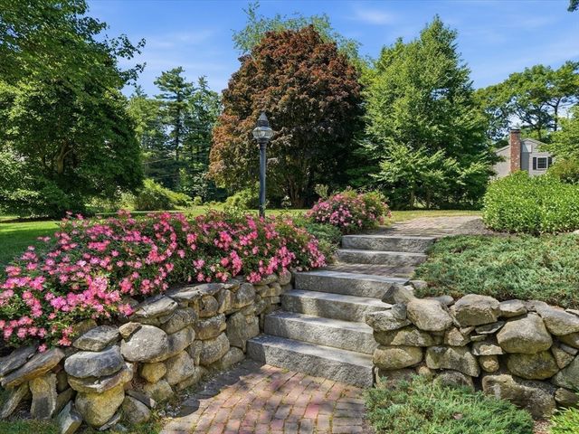 52 Pheasant Hill Drive, Scituate, MA 02066