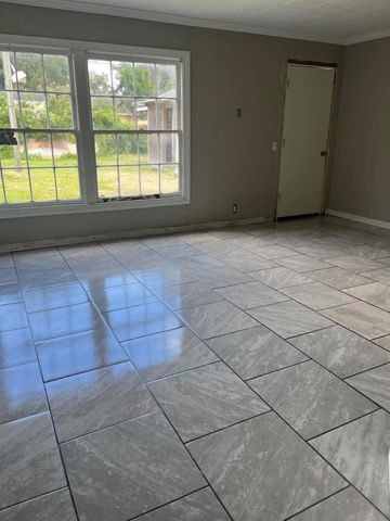 4980 Chambers Street, Beaumont, TX 77705