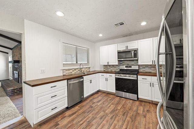 19201 Aerial Road, Edmond, OK 73012