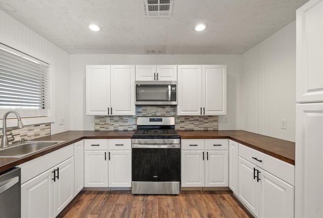19201 Aerial Road, Edmond, OK 73012