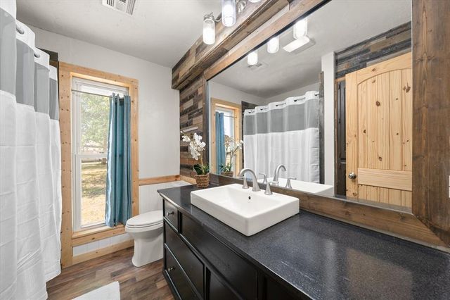19201 Aerial Road, Edmond, OK 73012