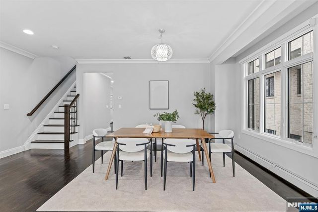 1050 Morningside Lane B, Fort Lee, NJ 07024
