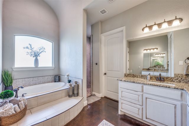 4140 Fm 2450, Krum, TX 76249