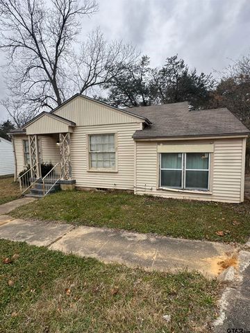 2927 New Copeland Rd., Tyler, TX 75701