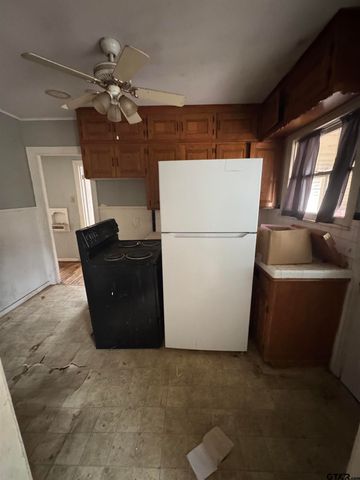 2927 New Copeland Rd., Tyler, TX 75701