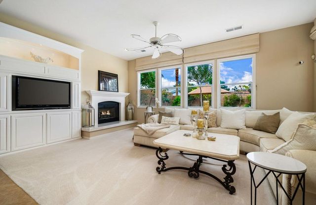 43309 Parkway Esplanade W, La Quinta, CA 92253