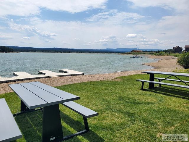 3488 ARANGE CT, Island Park, ID 83429