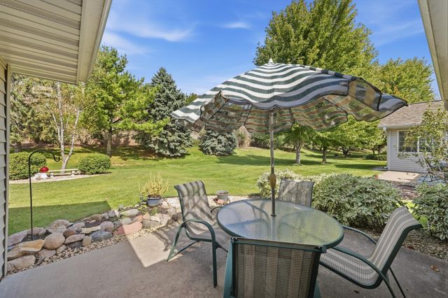 3824 93rd Avenue N, Brooklyn Park, MN 55443