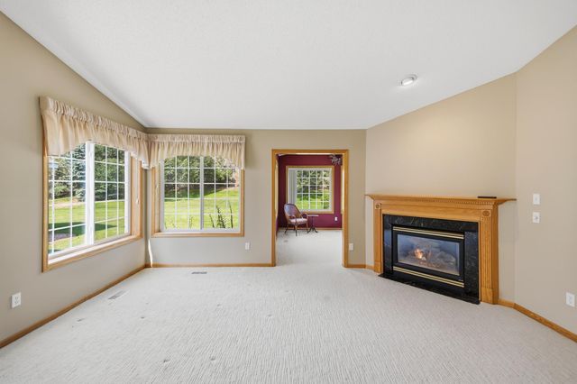 3824 93rd Avenue N, Brooklyn Park, MN 55443