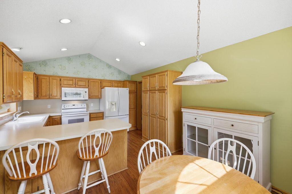 3824 93rd Avenue N, Brooklyn Park, MN 55443 — photo 5