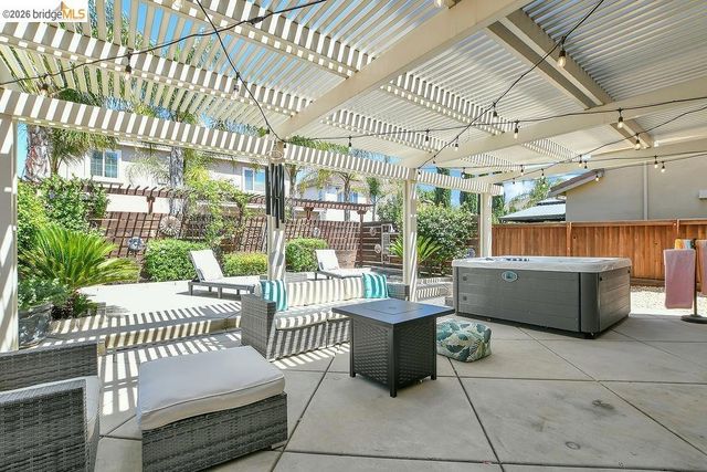 1388 Springdale Ct, Brentwood, CA 94513