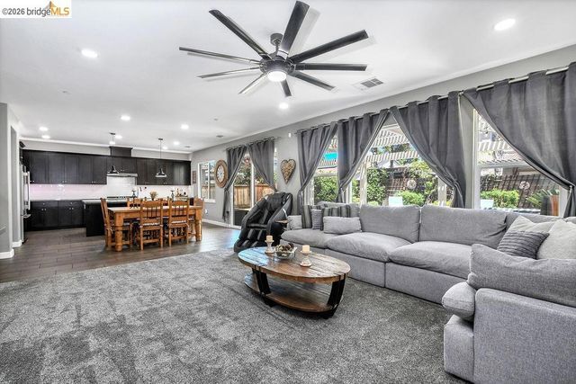 1388 Springdale Ct, Brentwood, CA 94513