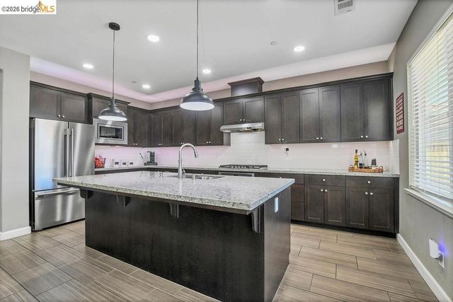 1388 Springdale Ct, Brentwood, CA 94513