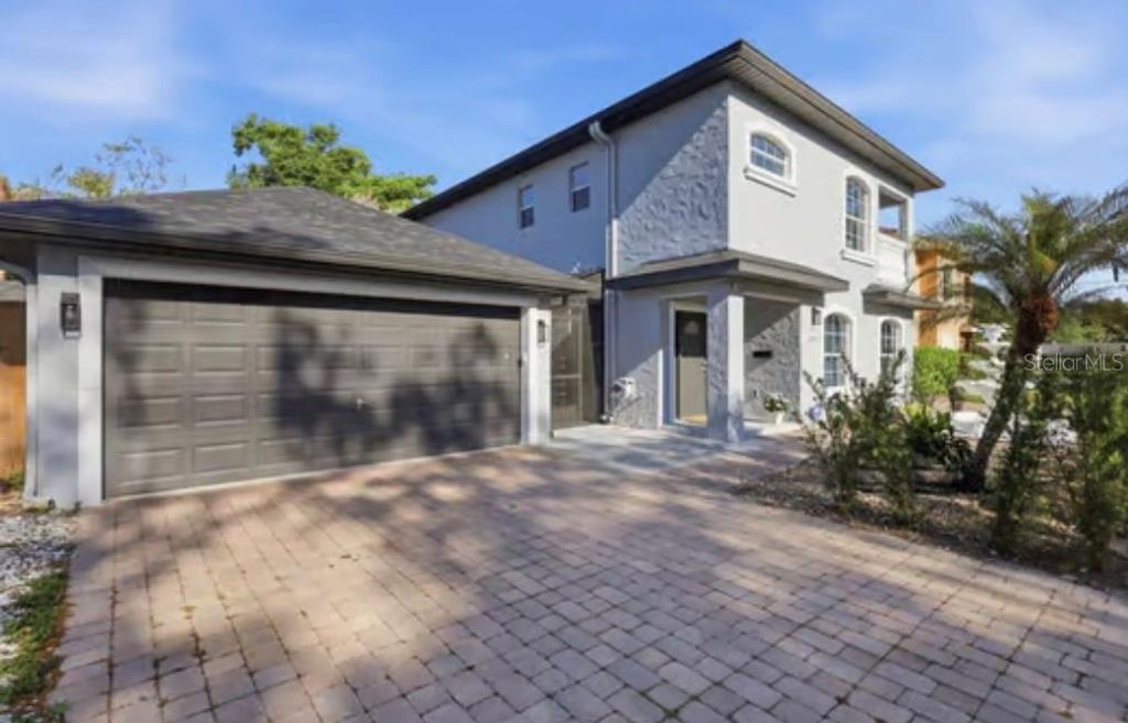 Image 3 of property listing at 1046 MORRIS AVENUE 1046, Orlando, FL 32803