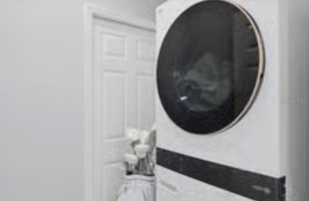 Image 36 of property listing at 1046 MORRIS AVENUE 1046, Orlando, FL 32803