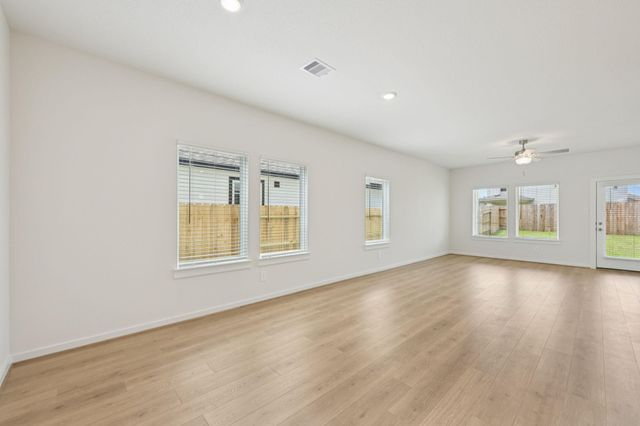 19202 Newman Gardens Road, Crosby, TX 77532