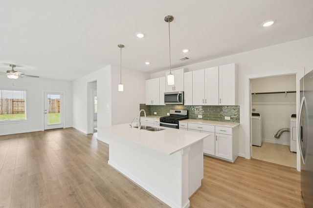 19202 Newman Gardens Road, Crosby, TX 77532
