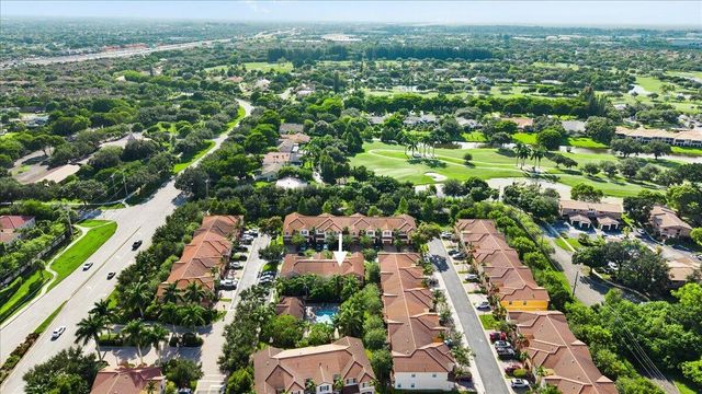 130 EMERALD CREEK Terrace, Davie, FL 33325