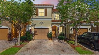 130 EMERALD CREEK Terrace, Davie, FL 33325
