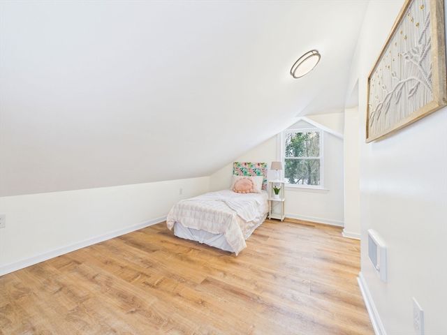 122 Truro St, New Bedford, MA 02745