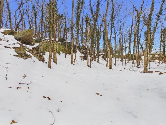 122 Truro St, New Bedford, MA 02745