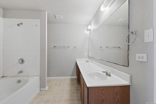 5958 CAMPUS PARK, San Antonio, TX 78242