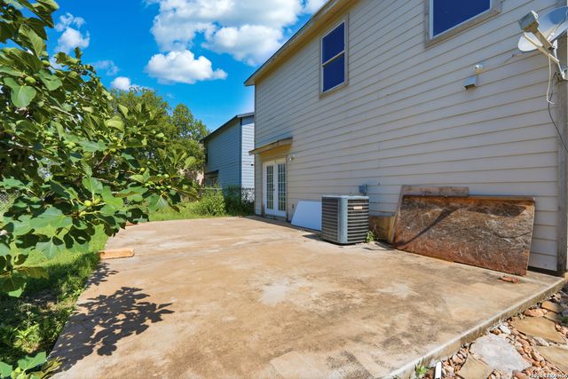 5958 CAMPUS PARK, San Antonio, TX 78242