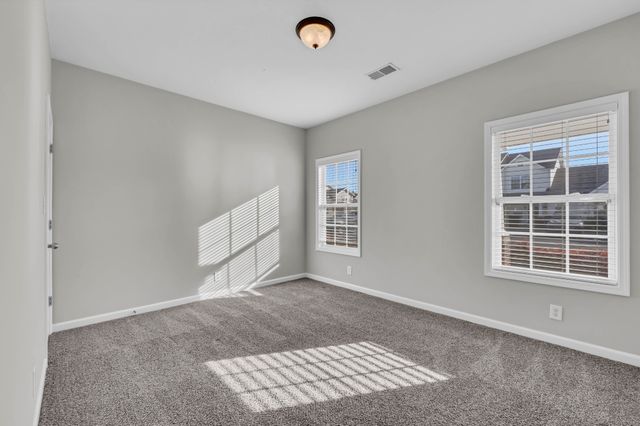 91 John Sevier Ave, Clarksville, TN 37040