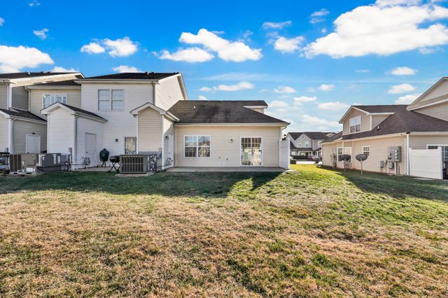 91 John Sevier Ave, Clarksville, TN 37040