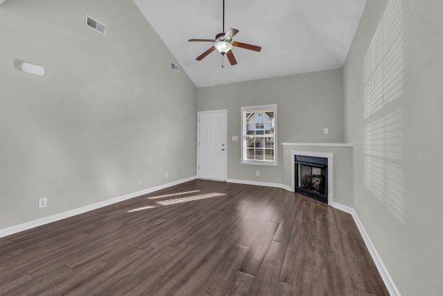 91 John Sevier Ave, Clarksville, TN 37040