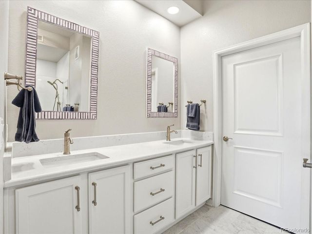 7865 Vallagio Lane 310, Englewood, CO 80112